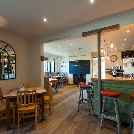 The Shepherd At Langham Boxted  Exteriér fotografie