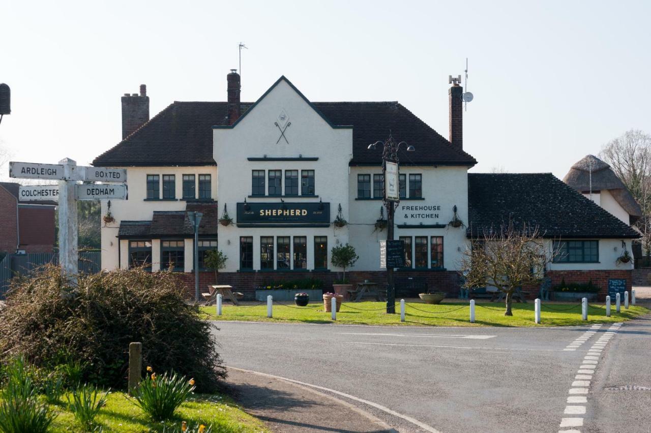 The Shepherd At Langham Boxted  Exteriér fotografie