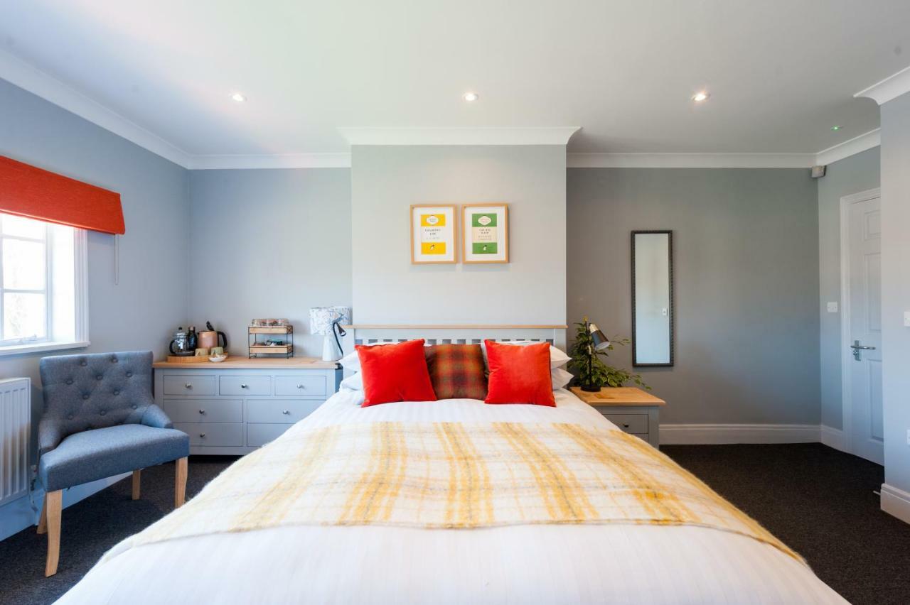 The Shepherd At Langham Boxted  Exteriér fotografie