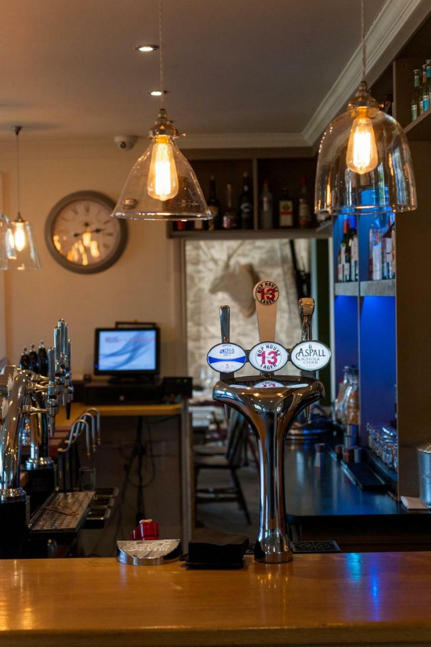 The Shepherd At Langham Boxted  Exteriér fotografie